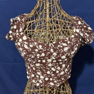 Brown and white floral top, Size L